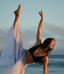 DanceWear Hub